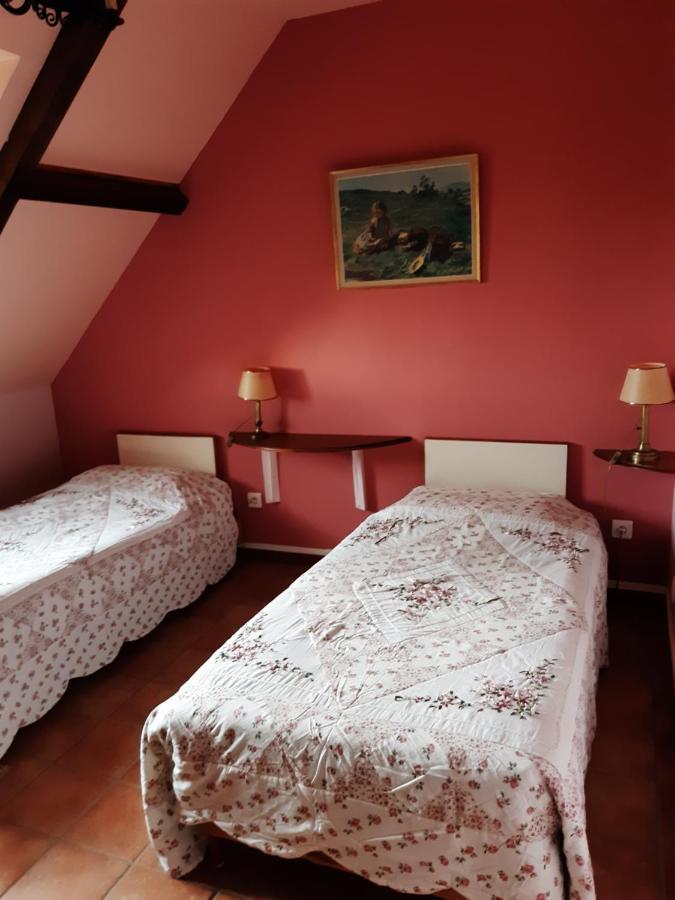 Chambres D'Hotes Sur La Courtine De Coucy Buitenkant foto